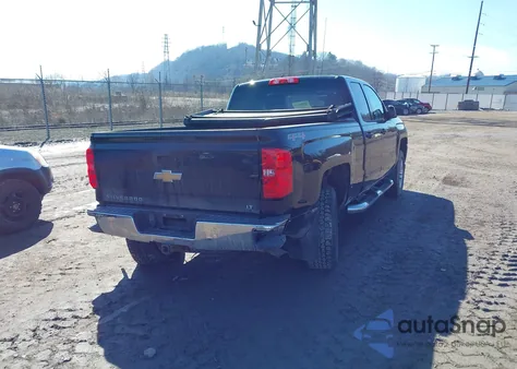 2017 Chevrolet Silverado 1500 1Lt z USA, uszkodzony, nr VIN 1GCVKRECXHZ316729